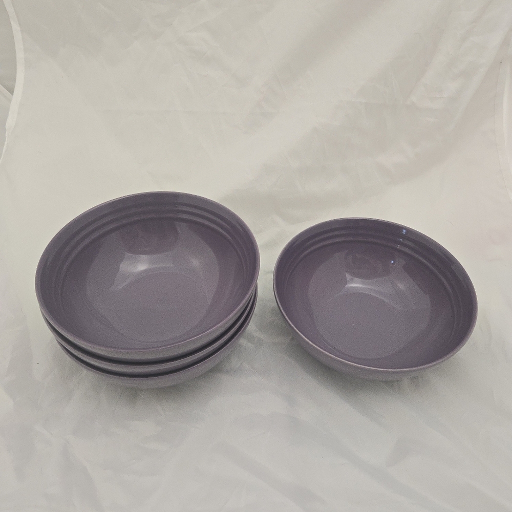 One Le Creuset Vancouver Cereal Bowl Ultra Violet Second Choix - Picture 5 of 6